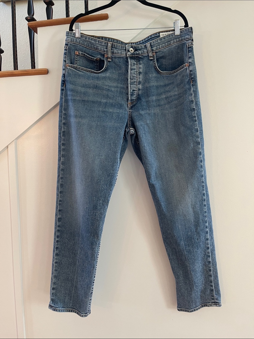 Rag & Bone Rosa Mid-Rise Boyfriend Jeans in Farrow Size 32 EUC